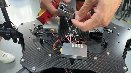 최신 회사 사례 ZAi-10 화물 드론 공장의 선적 전 품질 검사